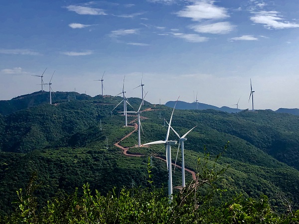 附件5、华能渑池凤凰山风电场远景.jpg